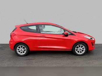Used Ford Fiesta 2019 for sale - 76125717: Photo 4