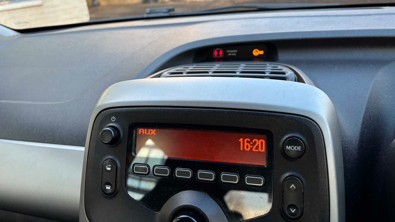 Used Toyota AYGO 2017 for sale - 76692077: Photo 11