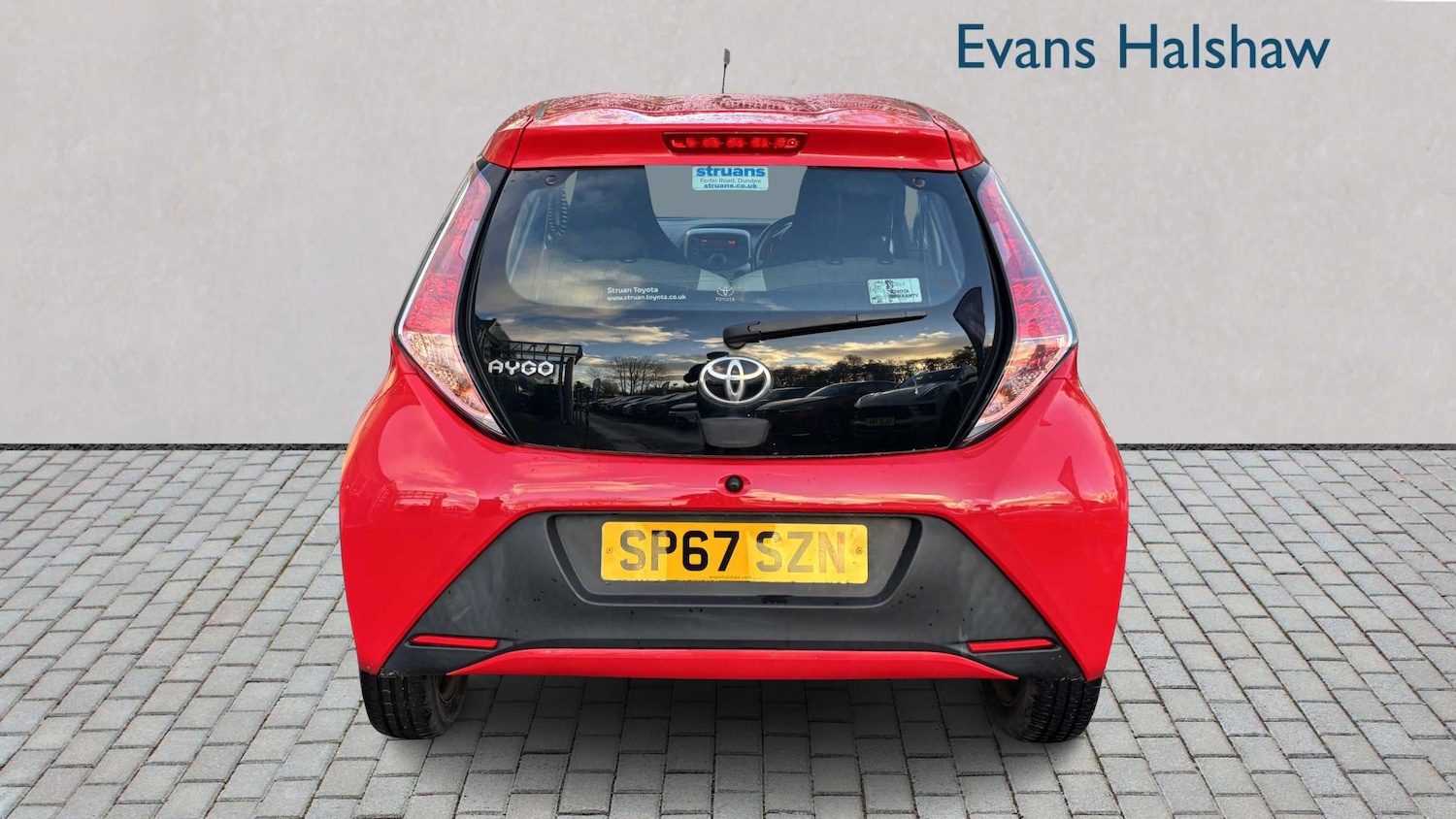 Used Toyota AYGO 2017 for sale - 76692077: Photo 5