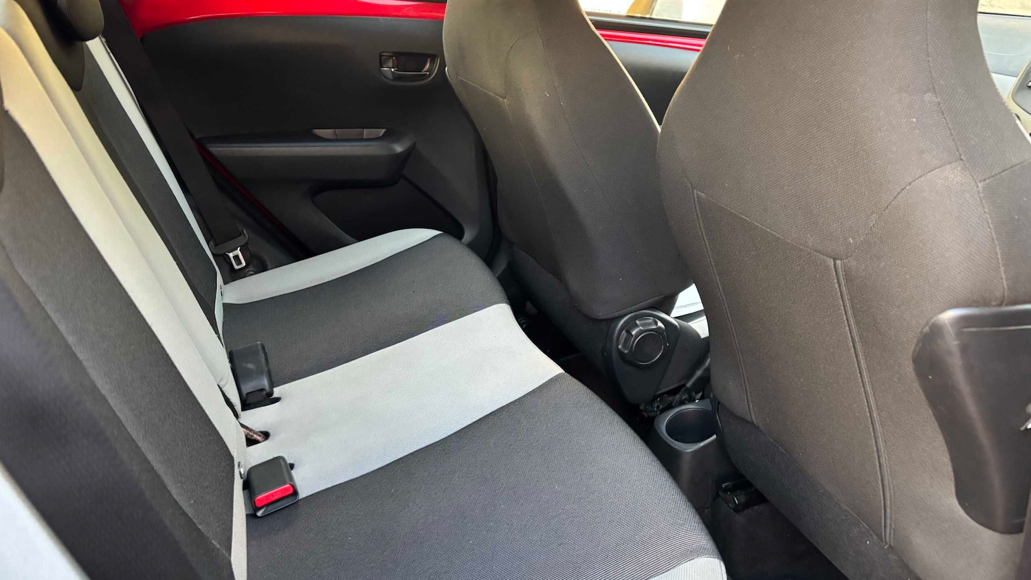 Used Toyota AYGO 2017 for sale - 76692077: Photo 7