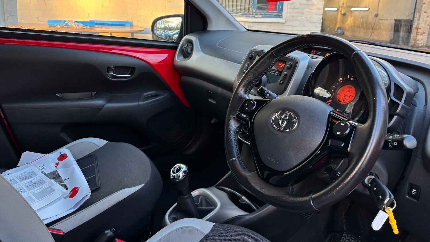 Used Toyota AYGO 2017 for sale - 76692077: Photo 9