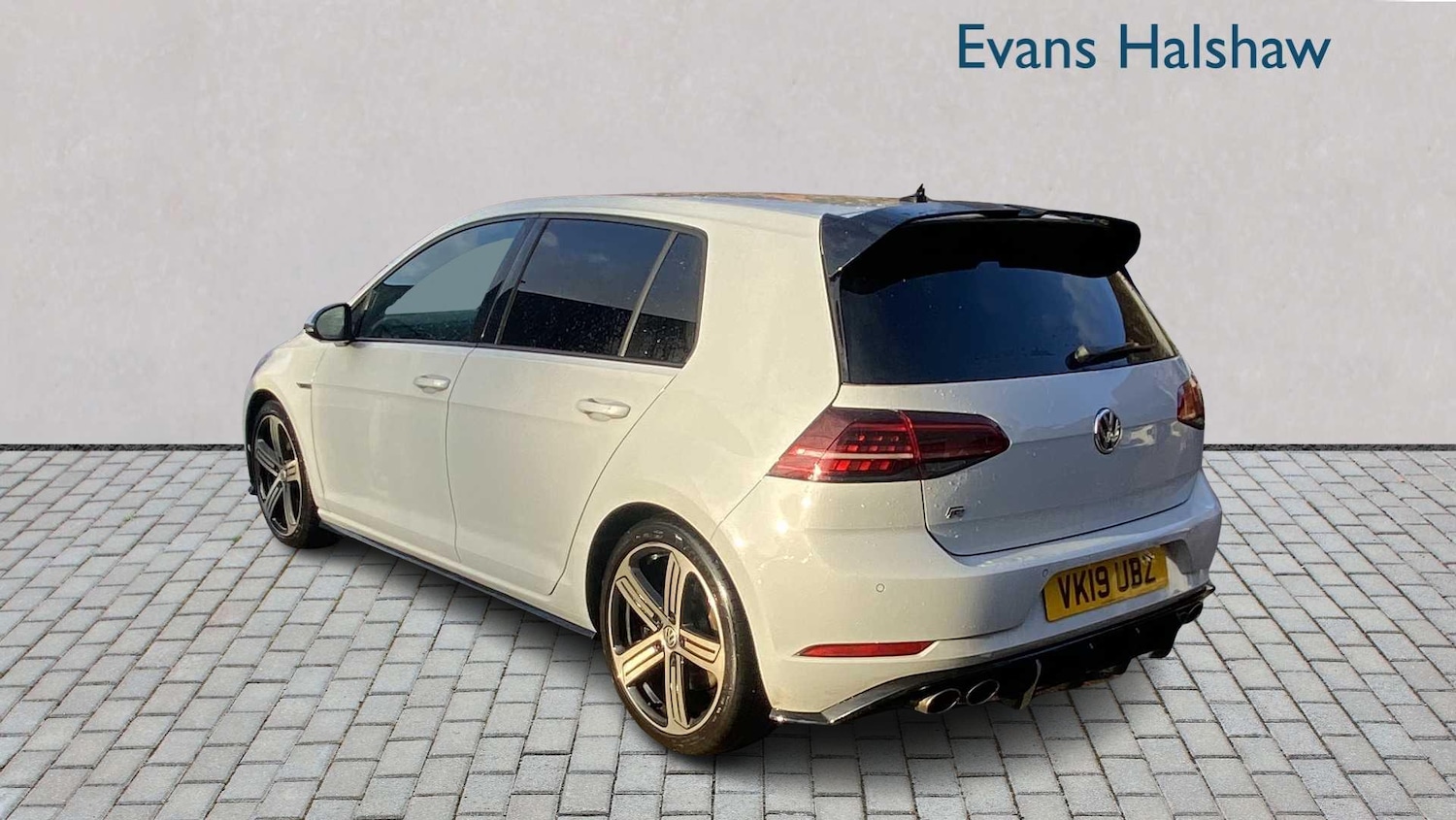 Used Volkswagen Golf 2019 for sale - 77134823: Photo 3