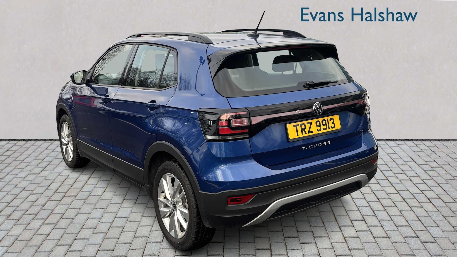 Used Volkswagen T-Cross 2022 for sale - 76916210: Photo 3