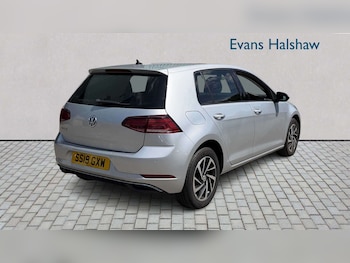 Used Volkswagen Golf 2019 for sale - 78949266: Photo