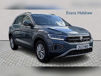 Used Volkswagen T-Roc 2023 for sale - 78591544: Photo