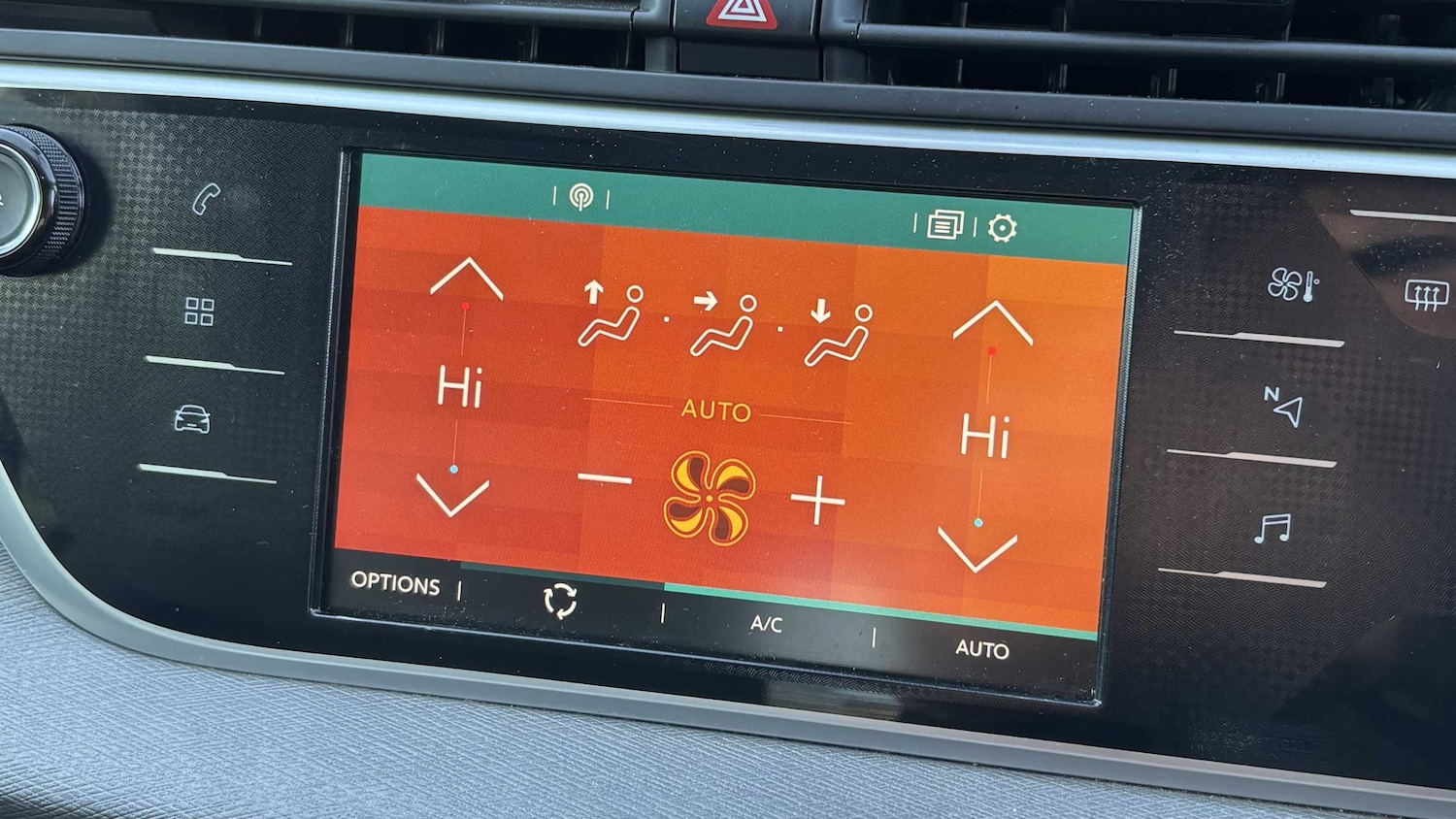 Used Citroen C4 Picasso 2017 for sale - 75812899: Photo 16