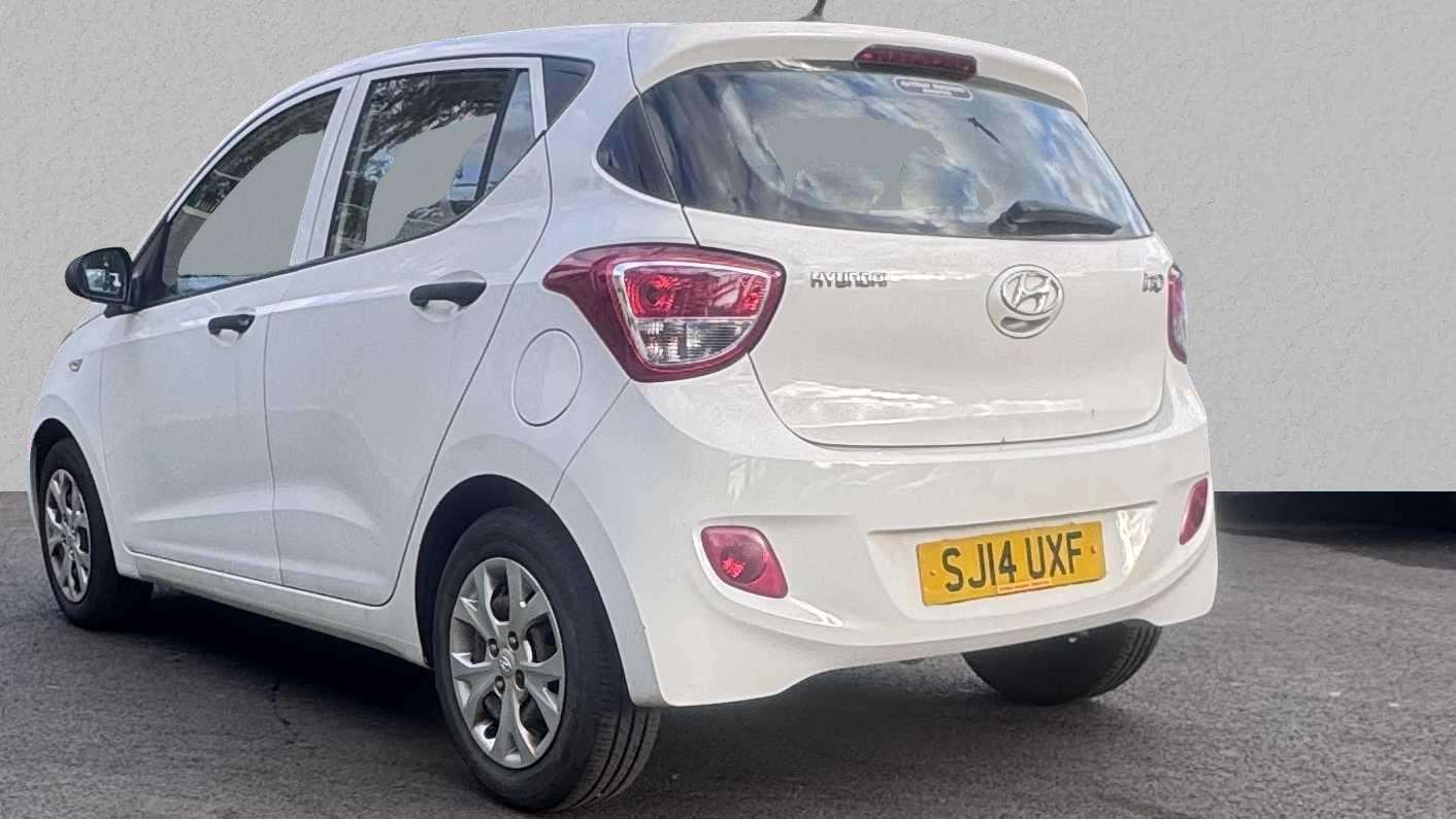 Used Hyundai i10 2014 for sale - 76087966: Photo 3