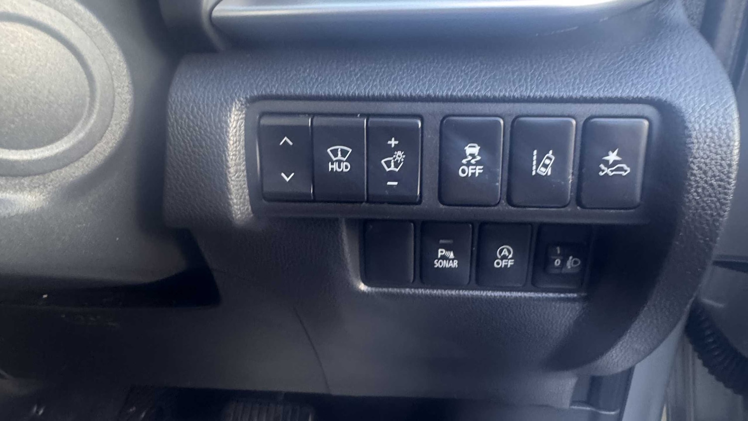 Used Mitsubishi Eclipse Cross 2018 for sale - 77068582: Photo 10