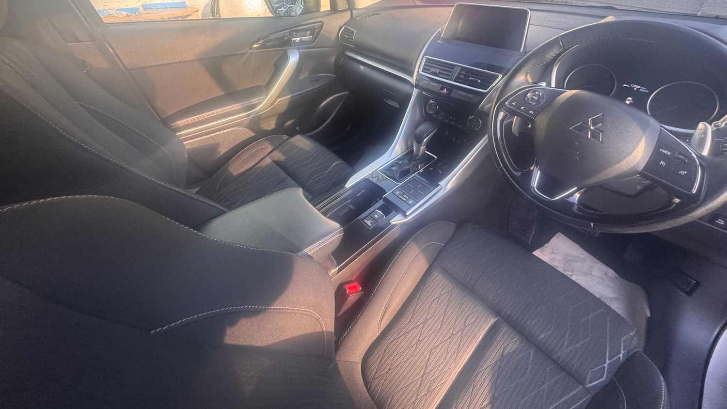 Used Mitsubishi Eclipse Cross 2018 for sale - 77068582: Photo 7