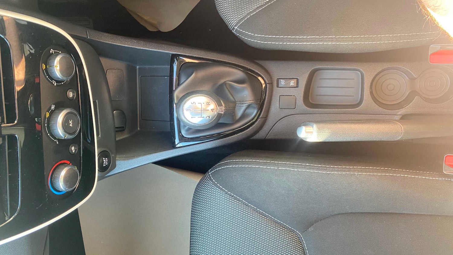 Used Renault Clio 2016 for sale - 77661294: Photo 13