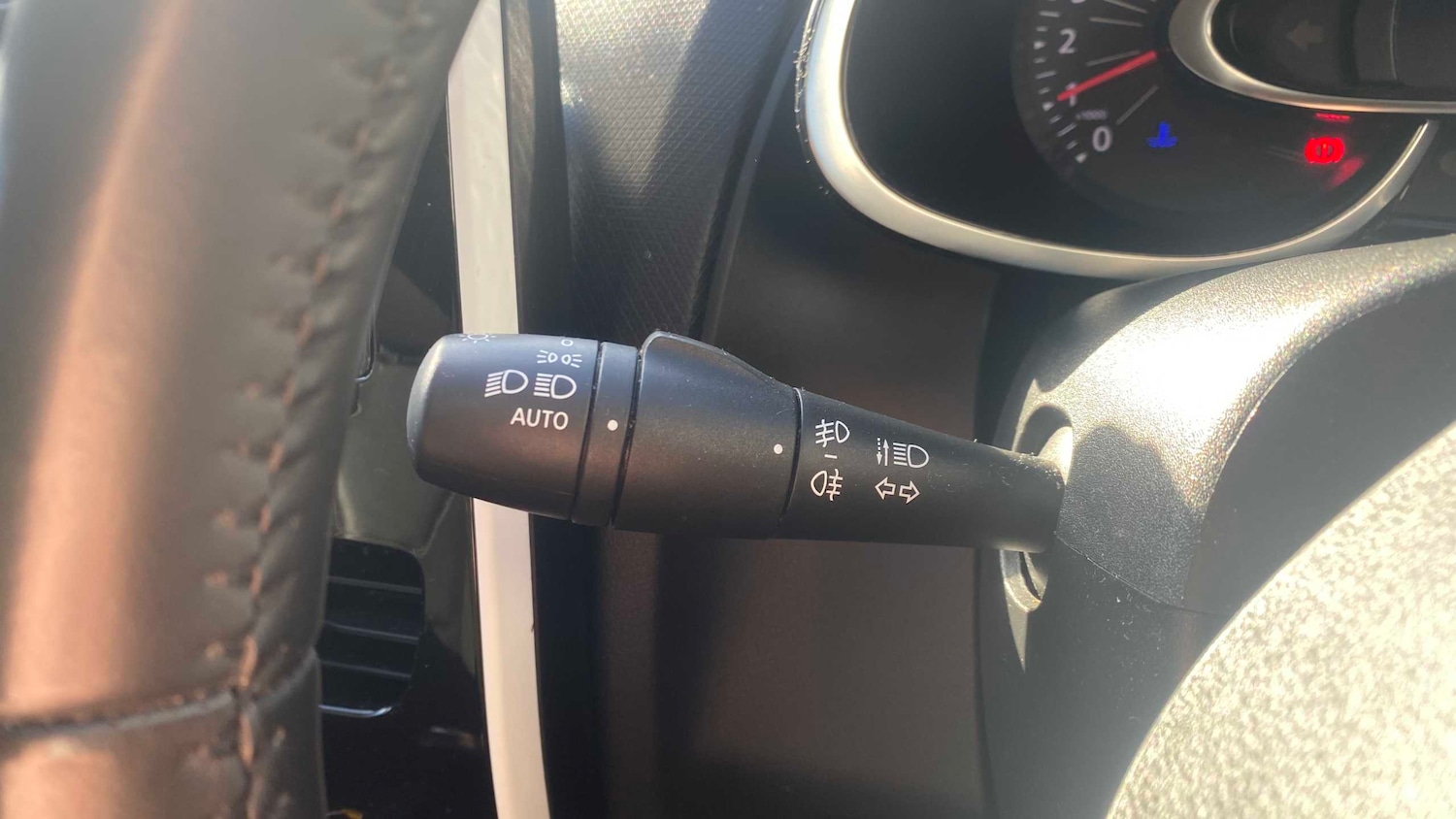 Used Renault Clio 2016 for sale - 77661294: Photo 17