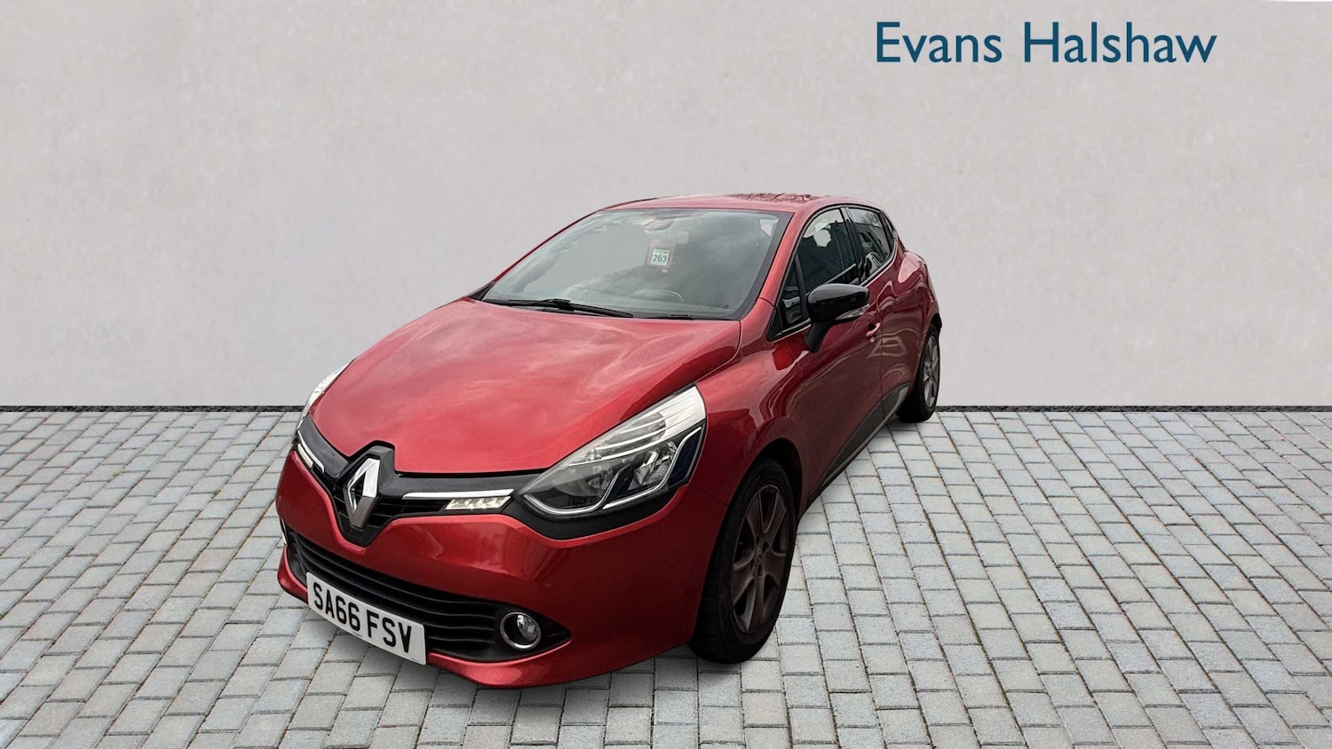 Used Renault Clio for sale - 77661294: Photo 2