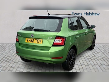 Used Skoda Fabia 2018 for sale - 77928855: Photo