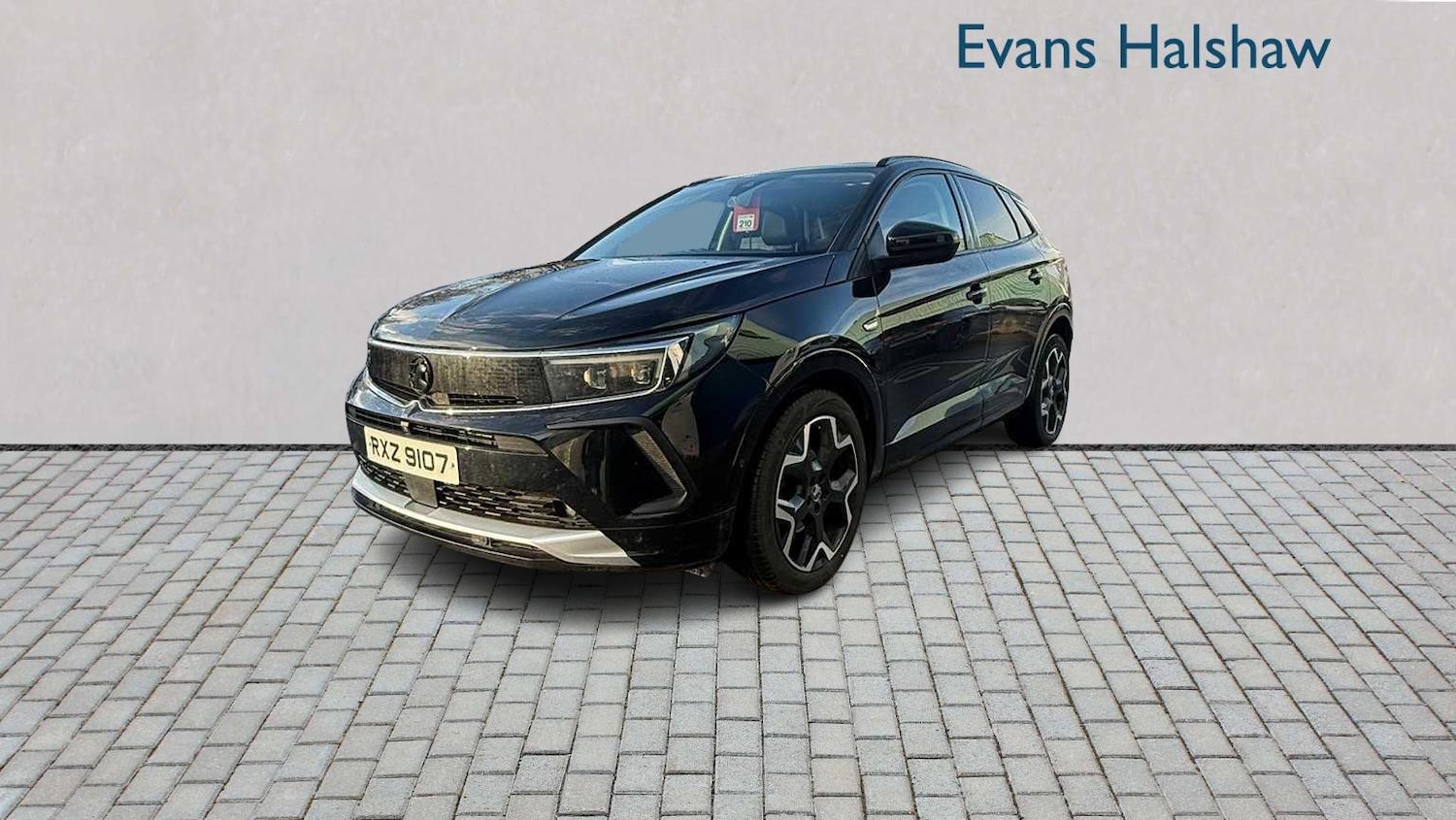 Used Vauxhall Grandland for sale - 77257239: Photo 2