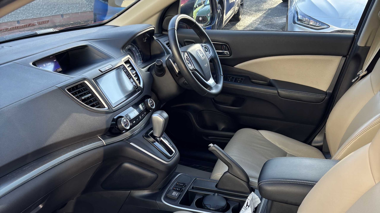 Used Honda CR-V 2017 for sale - 76411265: Photo 10