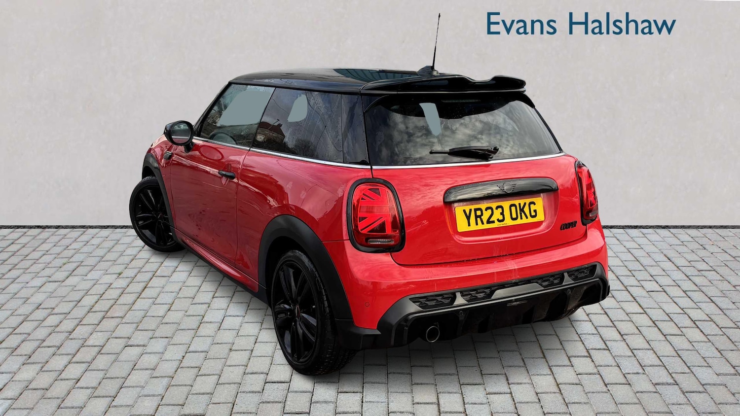 Used MINI Hatch 2023 for sale - 76661990: Photo 2