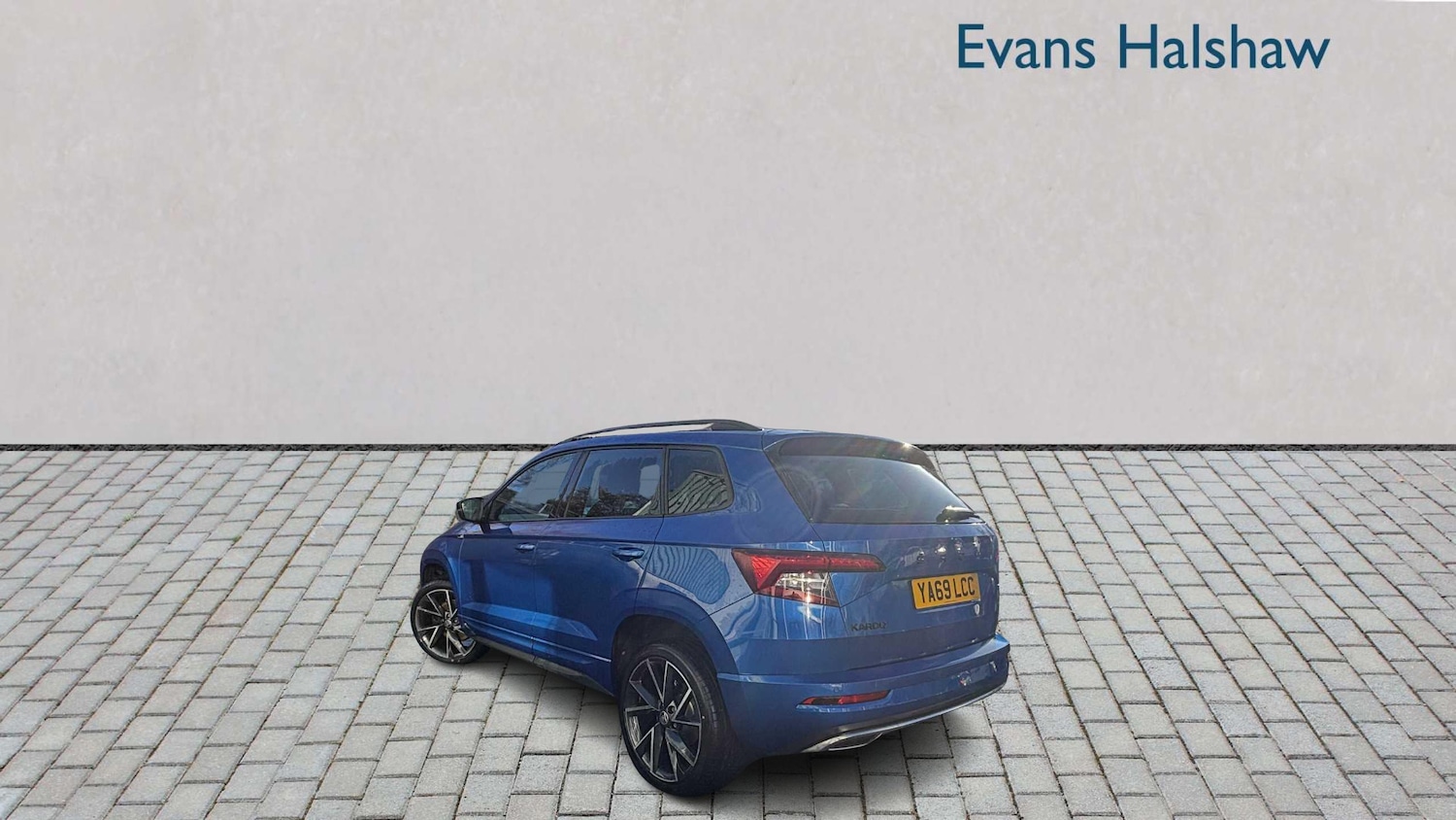 Used Skoda Karoq 2020 for sale - 78052007: Photo 2