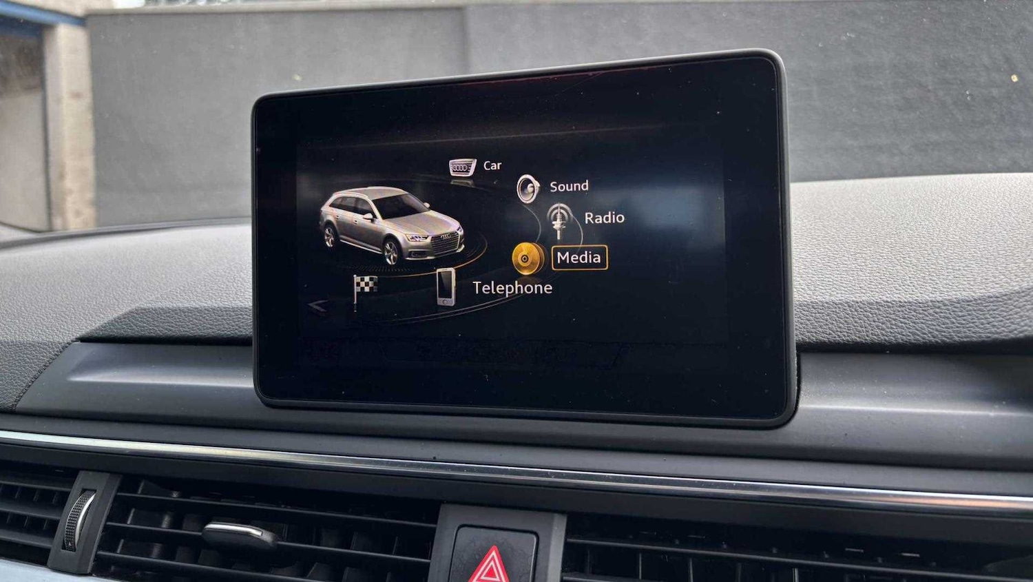 Used Audi A4 2016 for sale - 76435819: Photo 21