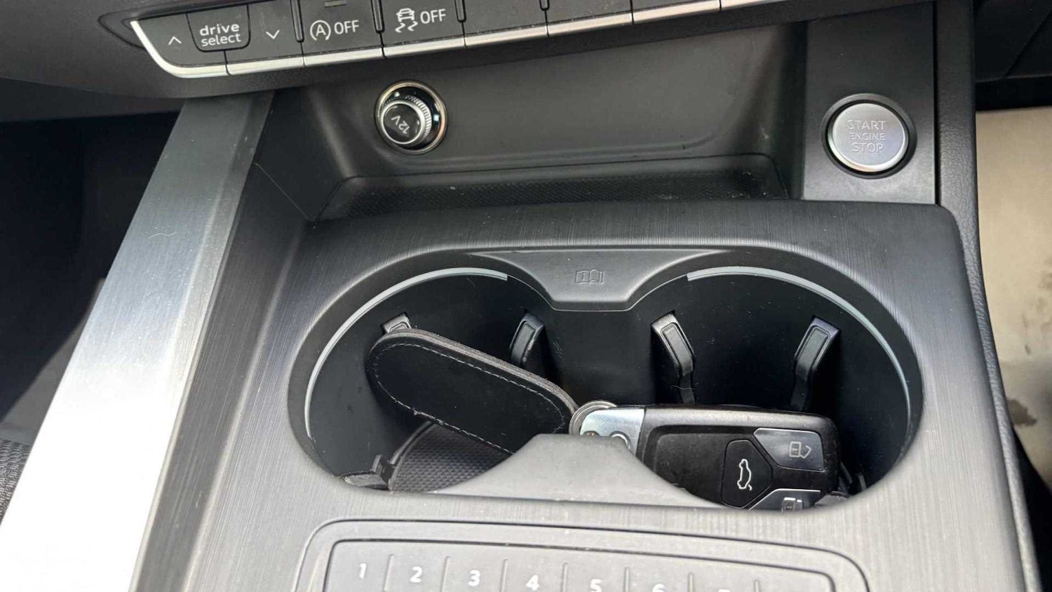 Used Audi A4 2016 for sale - 76435819: Photo 23