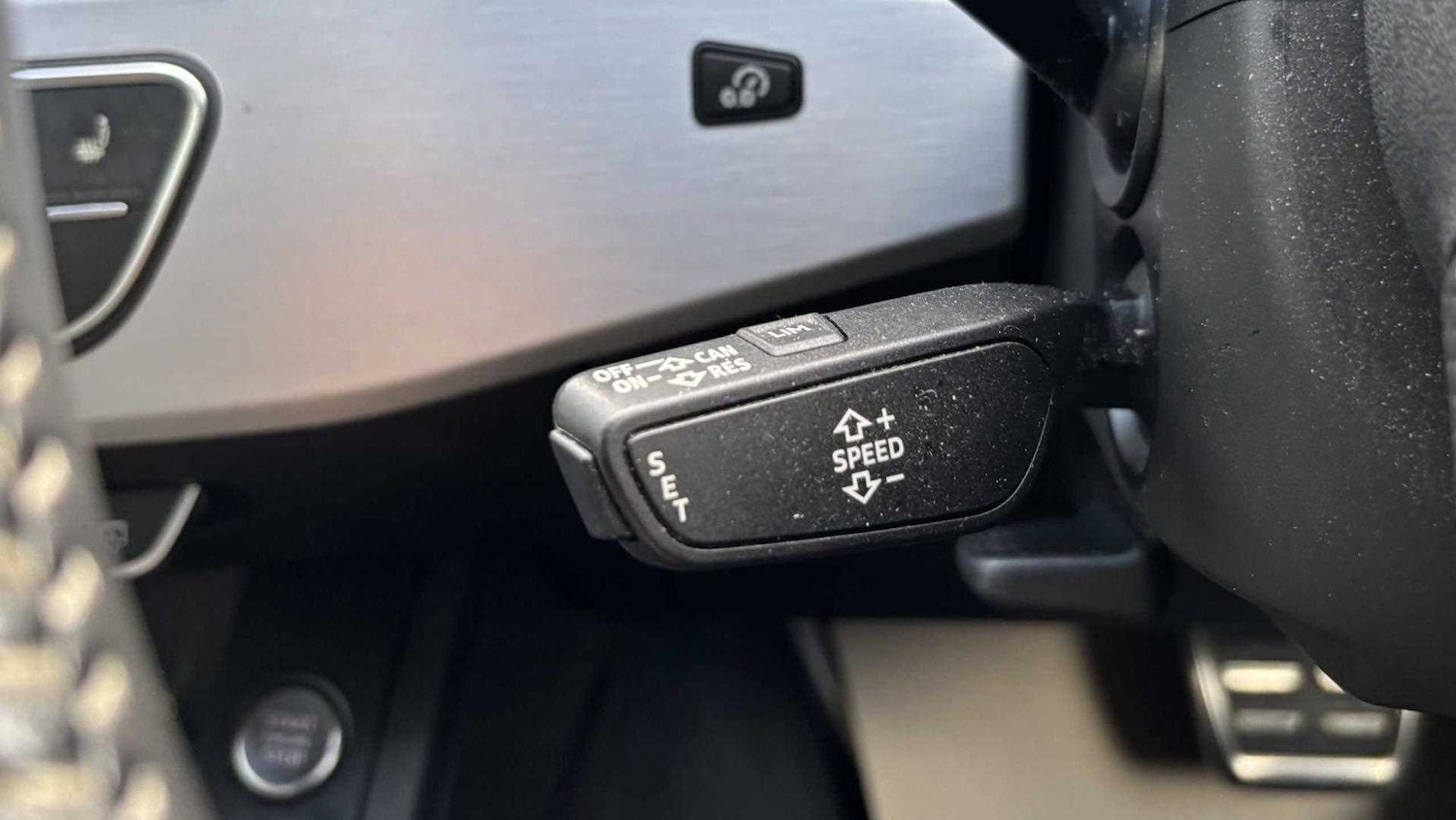 Used Audi A4 2016 for sale - 76435819: Photo 31