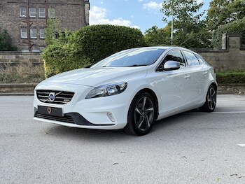 Used Volvo V40 2014 for sale - 75524279: Photo