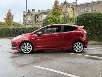 Used Ford Fiesta 2016 for sale - 75935308: Photo