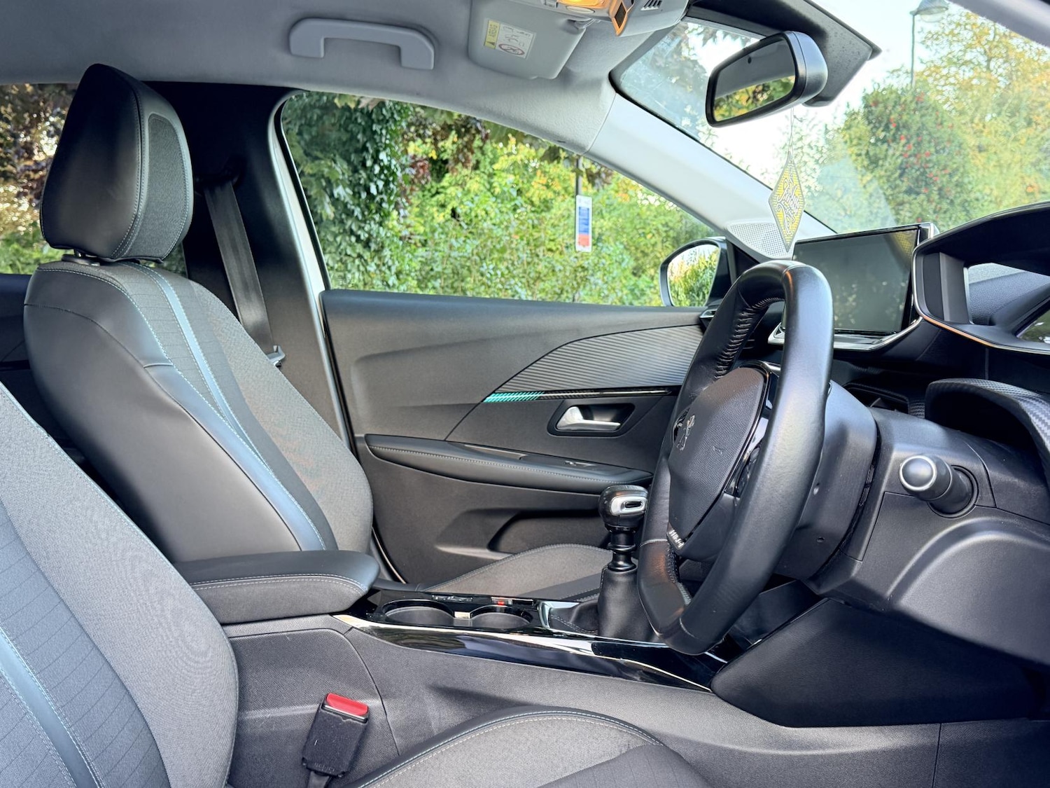 Used Peugeot 208 2020 for sale - 75732137: Photo 20