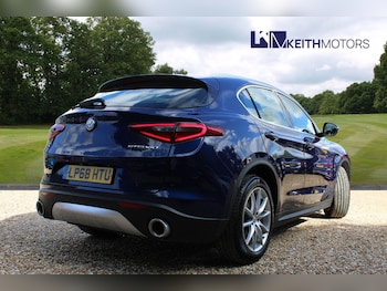 Used Alfa Romeo Stelvio 2018 for sale - 79414087: Photo