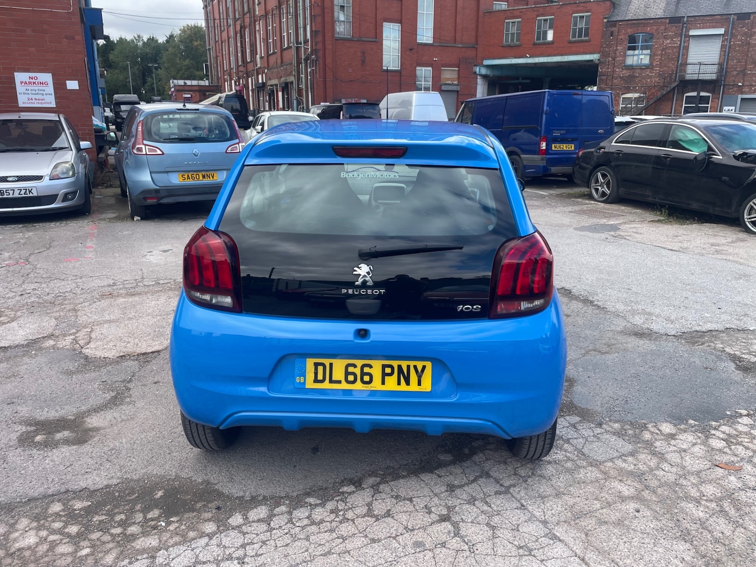 Used Peugeot 108 2016 for sale - 76316560: Photo 10