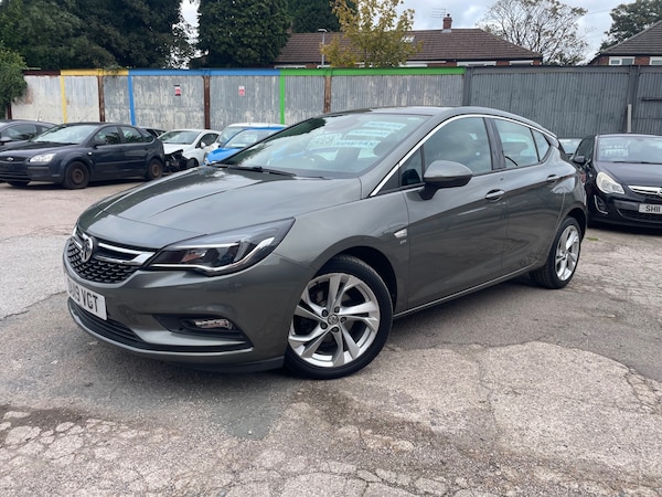Used Vauxhall Astra 2019 for sale - 76316585: Photo 2