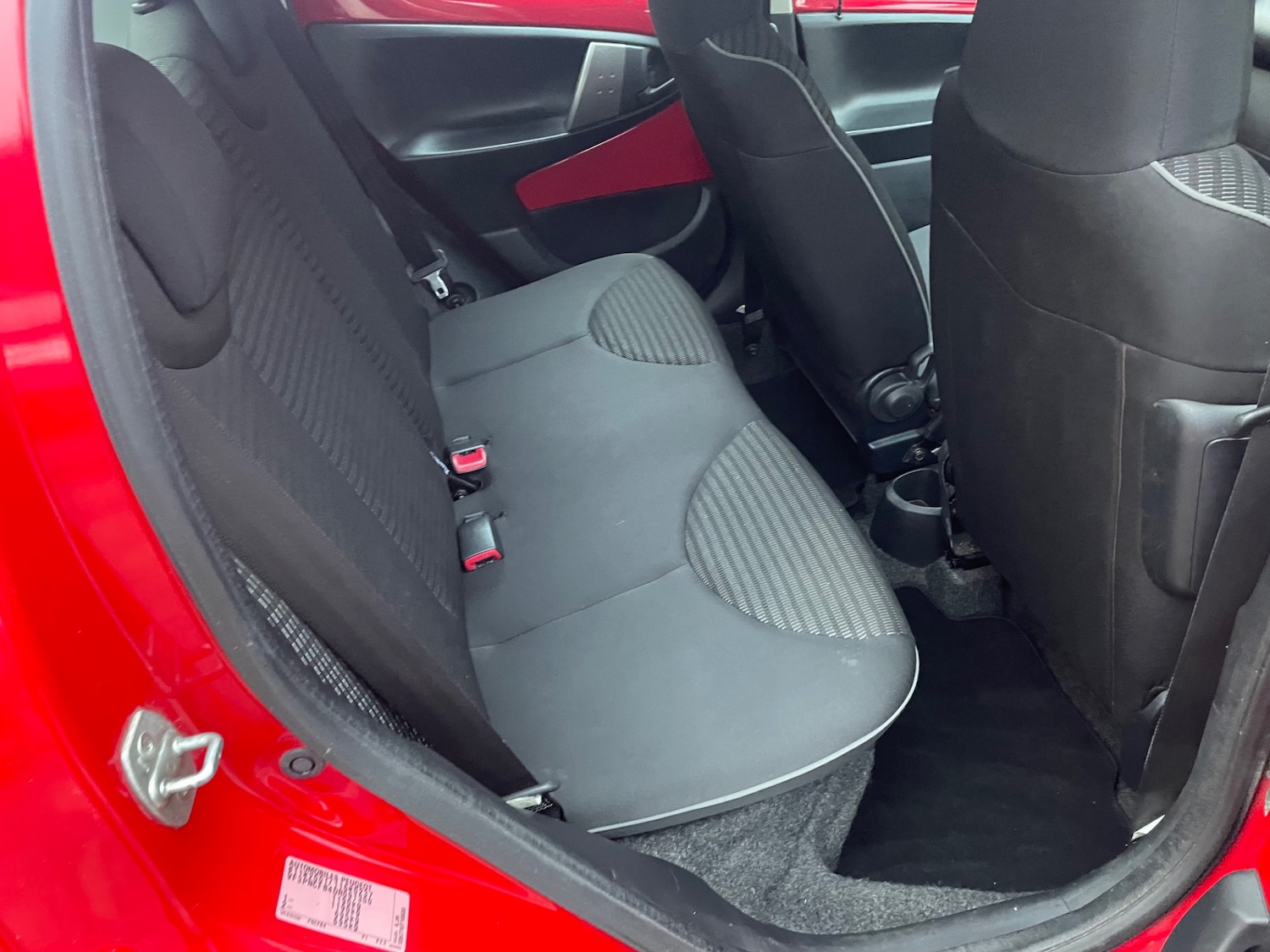 Used Peugeot 107 2014 for sale - 77371765: Photo 10