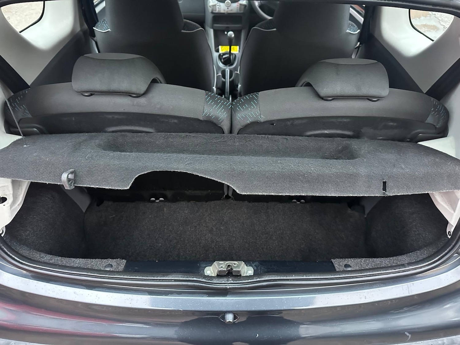 Used Peugeot 107 2011 for sale - 76886076: Photo 8