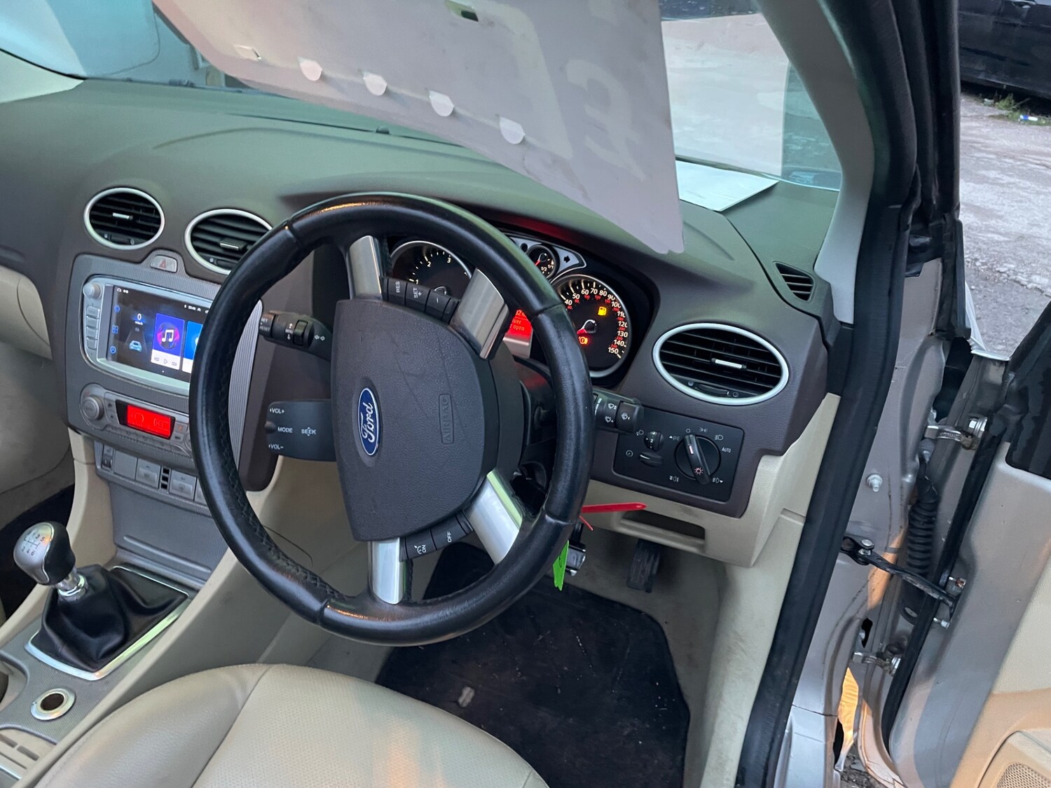 Used Ford Focus CC 2008 for sale - 77371917: Photo 29