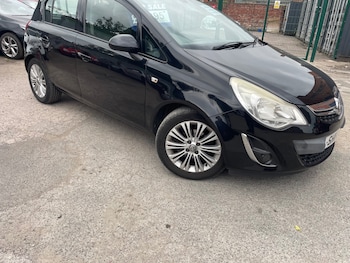 Used Vauxhall Corsa 2011 for sale - 75675417: Photo