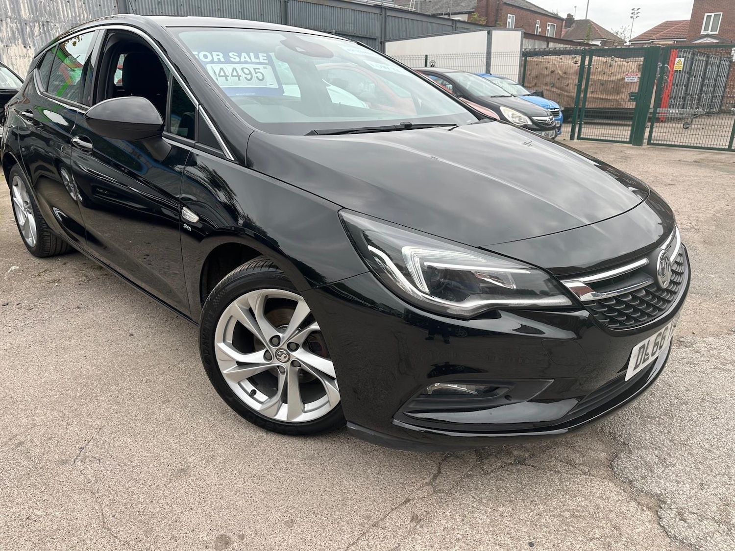 Used Vauxhall Astra 2016 for sale - 76316572: Photo 1