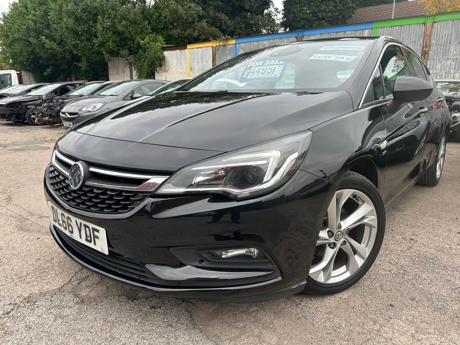 Used Vauxhall Astra 2016 for sale - 76316572: Photo 2