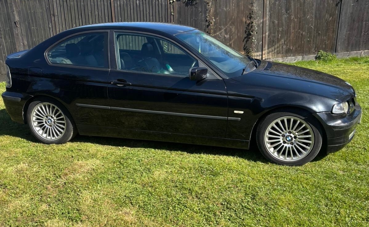 Used BMW 3 Series 2002 for sale - 78031827: Photo 2