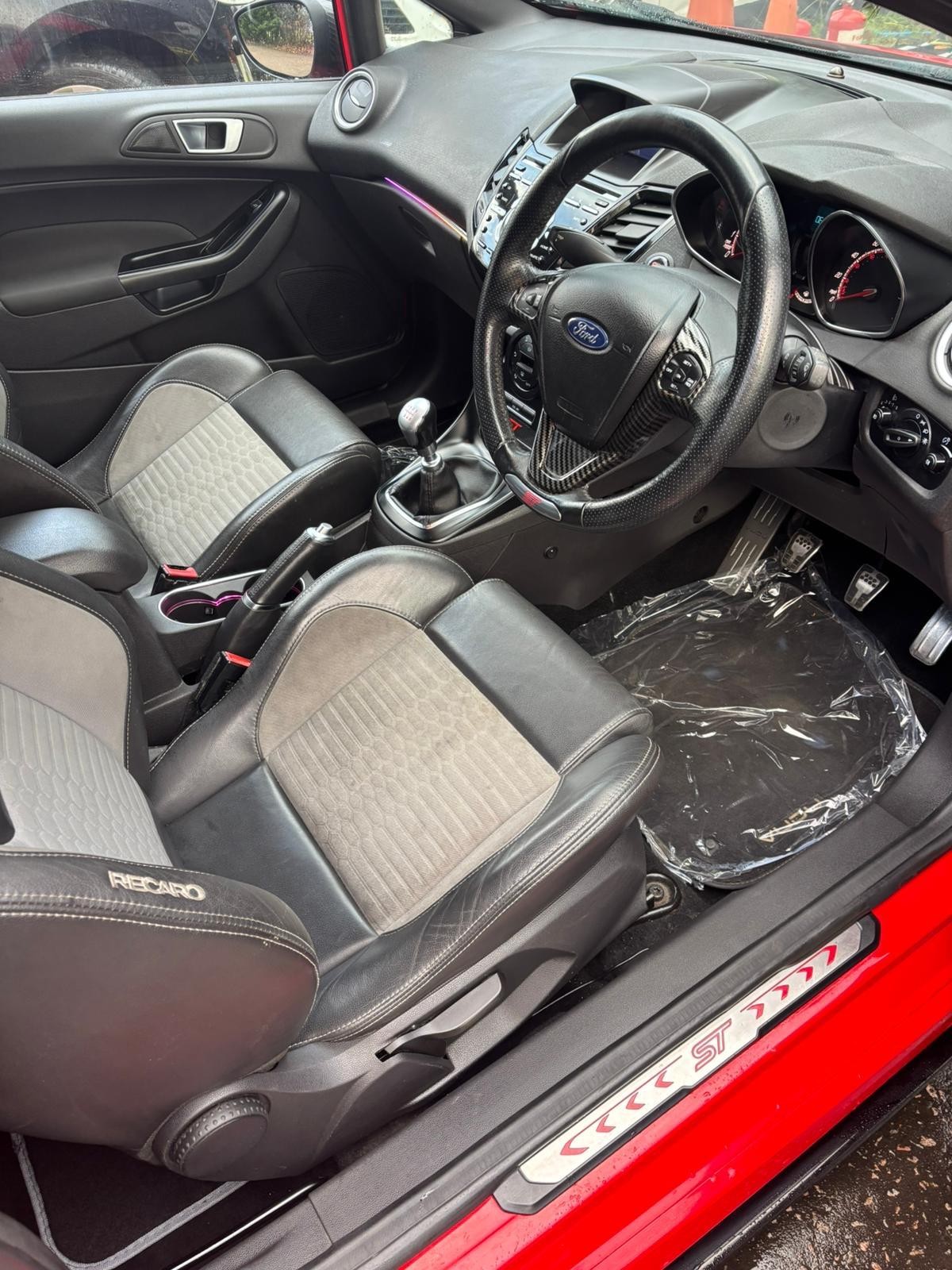 Used Ford Fiesta 2017 for sale - 76948764: Photo 9