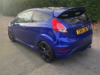 Used Ford Fiesta 2015 for sale - 77073429: Photo