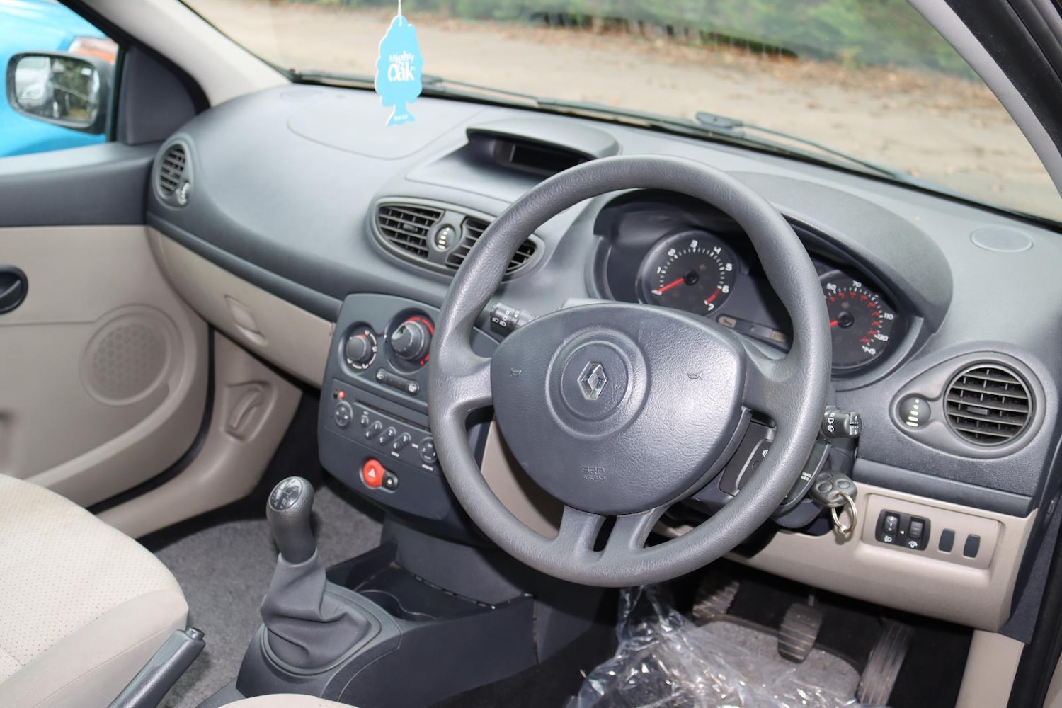 Used Renault Clio 2007 for sale - 76948747: Photo 14