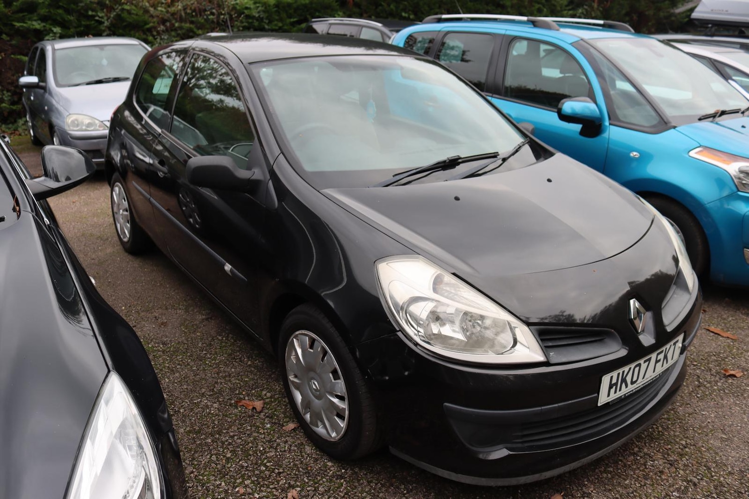 Used Renault Clio 2007 for sale - 76948747: Photo 2