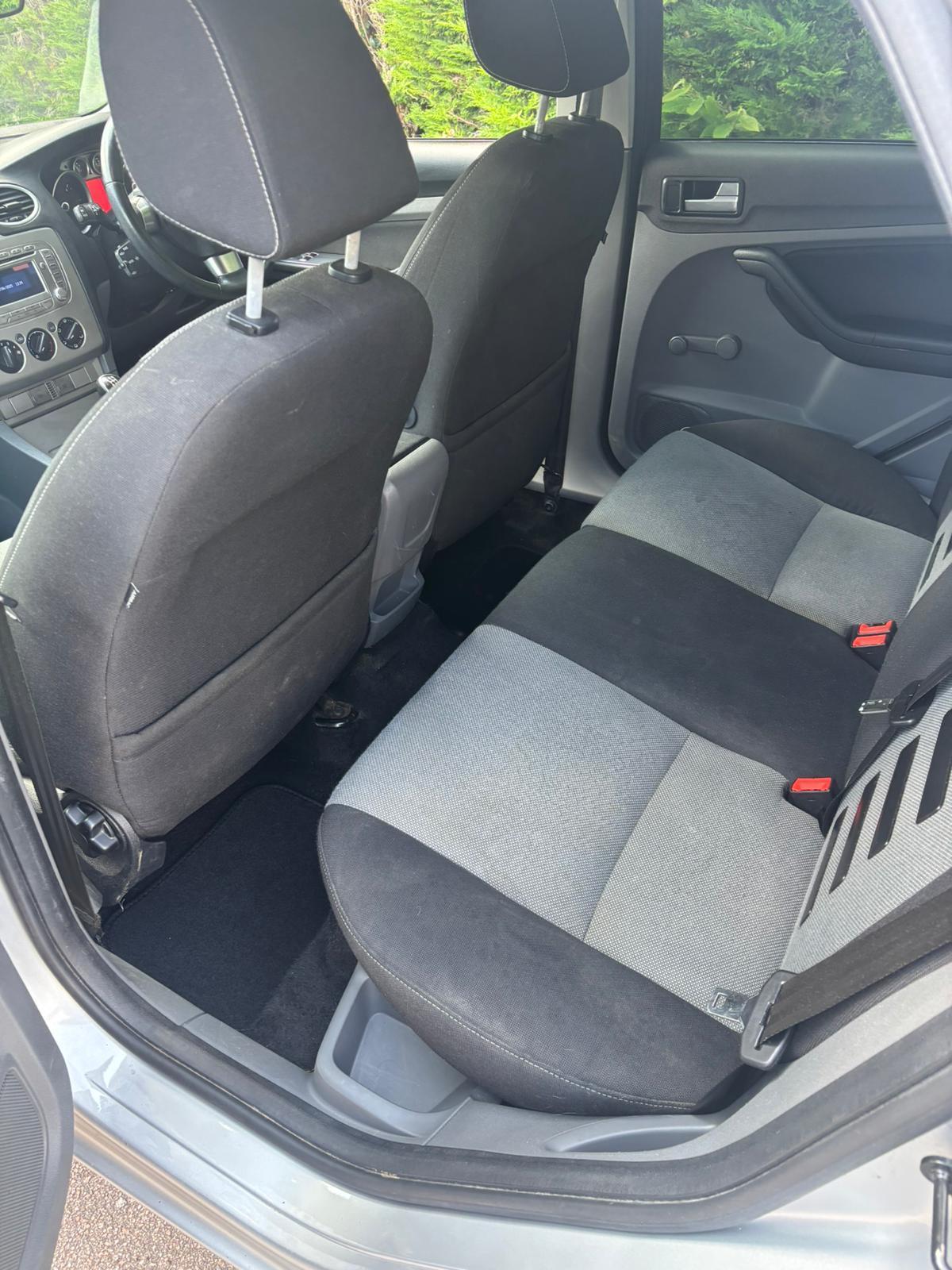 Used Ford Focus 2011 for sale - 76948755: Photo 11