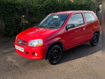 2004 (54) - 1.3 GL 3dr