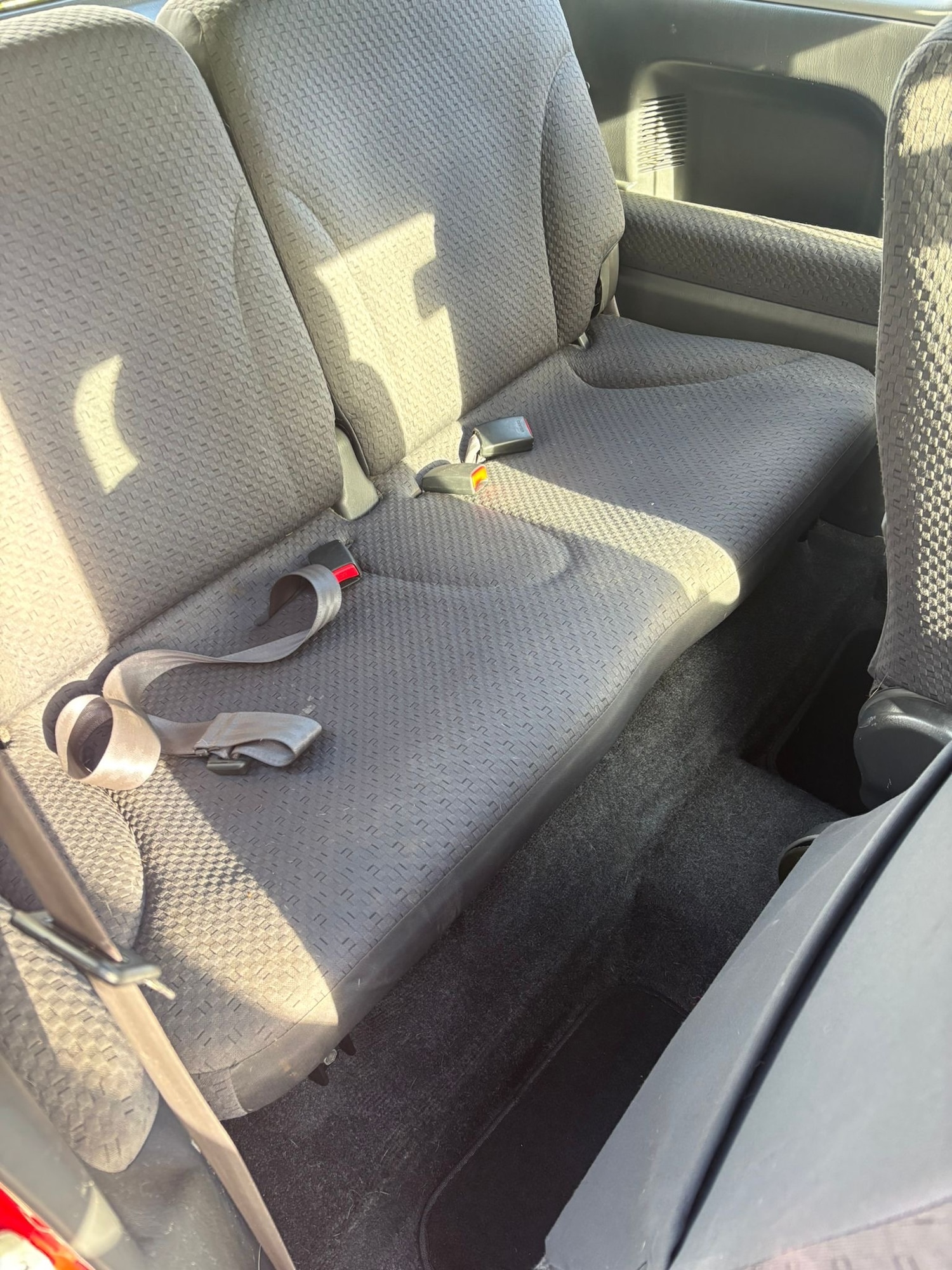 Used Suzuki Ignis 2004 for sale - 77573672: Photo 9