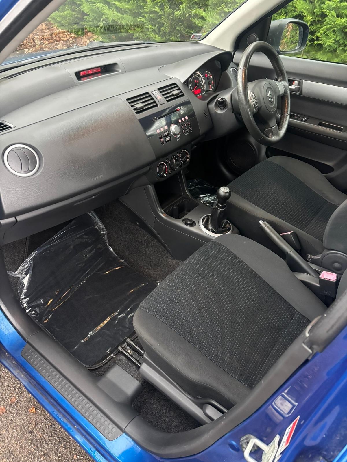 Used Suzuki Swift 2008 for sale - 76948765: Photo 9