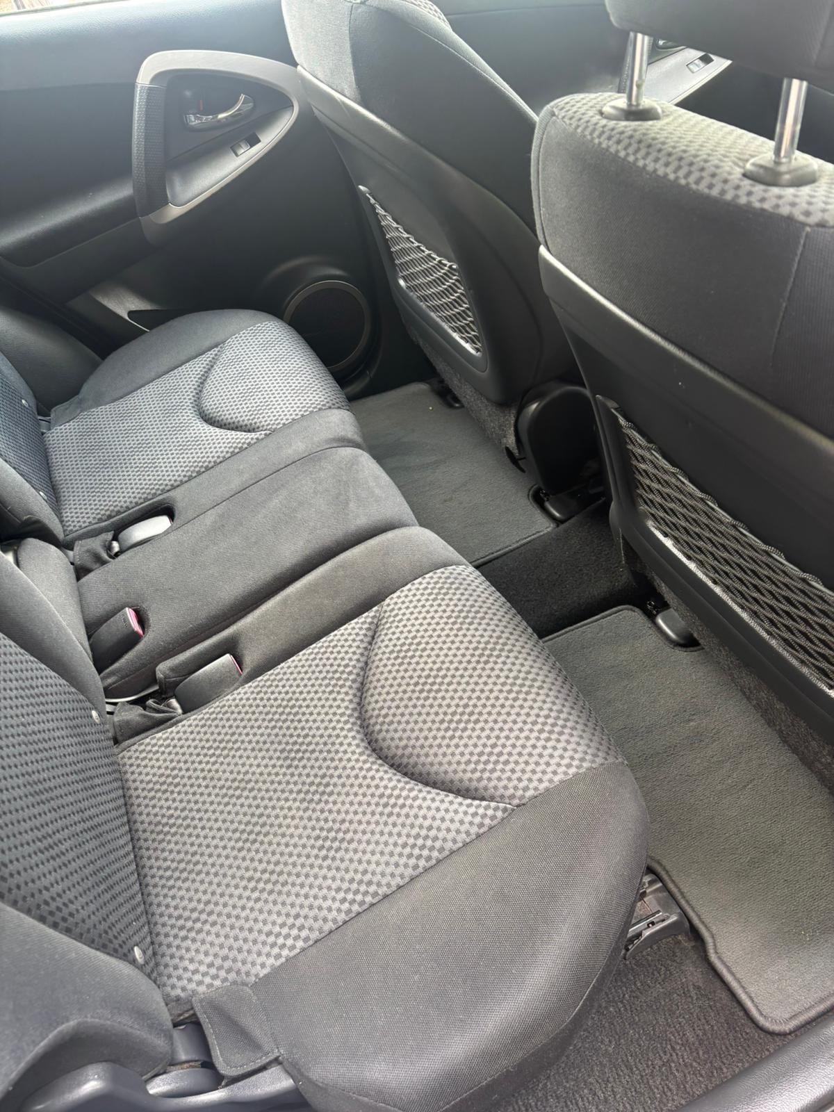 Used Toyota RAV4 2007 for sale - 76958847: Photo 9