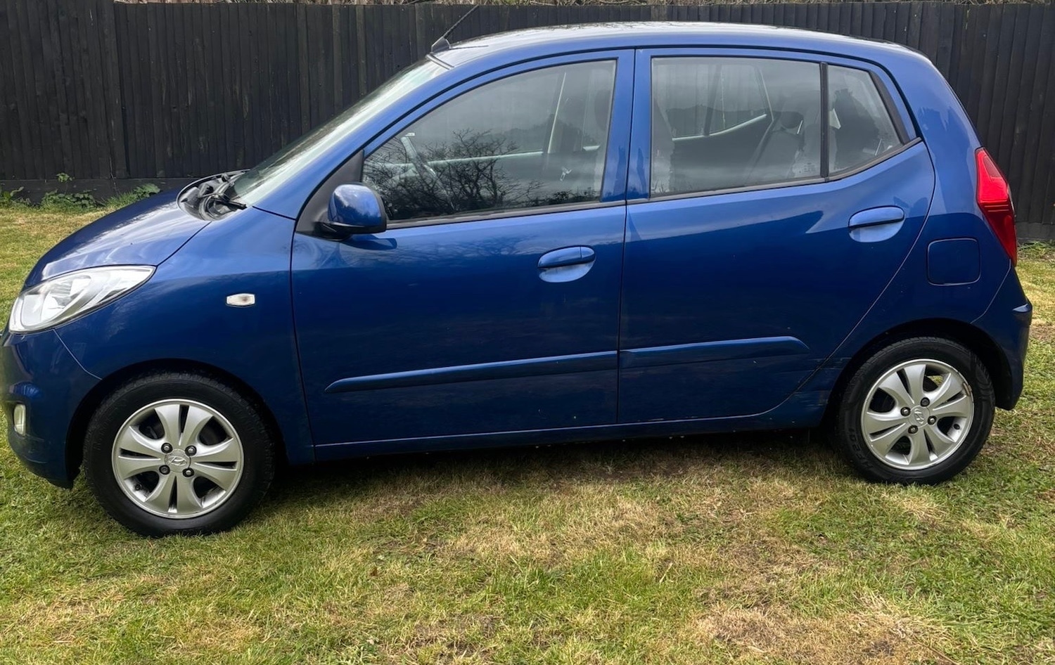 Used Hyundai i10 2012 for sale - 78080762: Photo 3