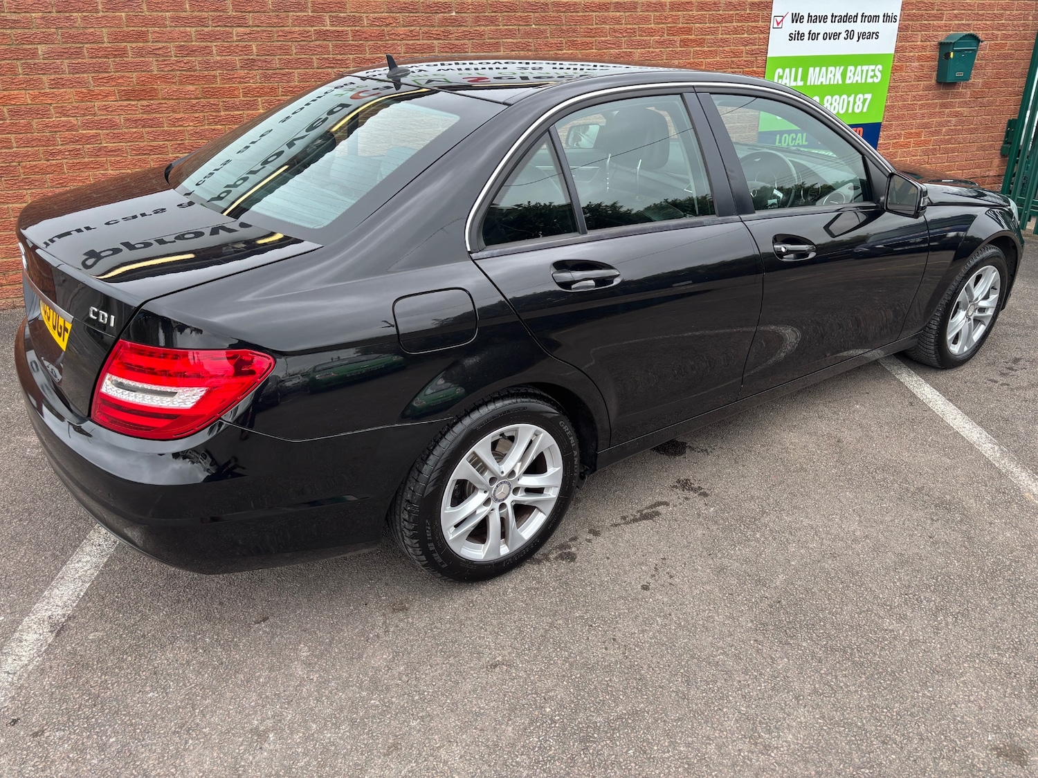 Used Mercedes-Benz C Class 2014 for sale - 77998755: Photo 9