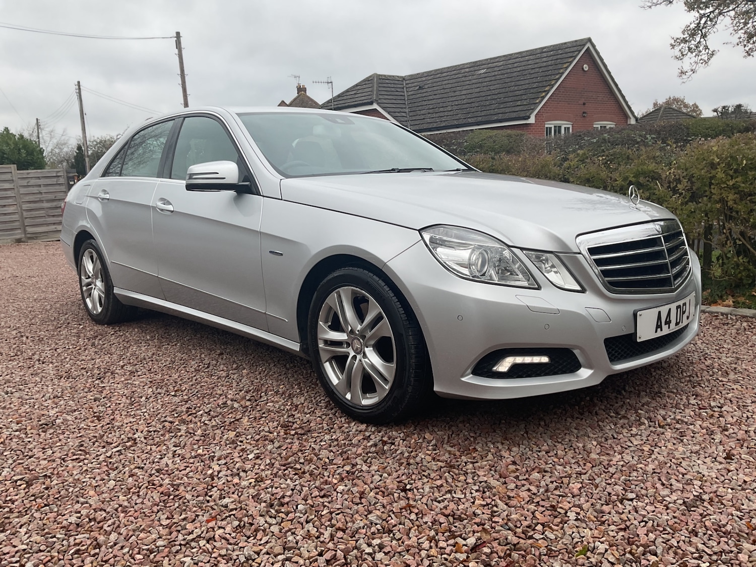 Used Mercedes-Benz E Class 2009 for sale - 76616675: Photo 19