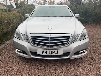 Used Mercedes-Benz E Class 2009 for sale - 76616675: Photo